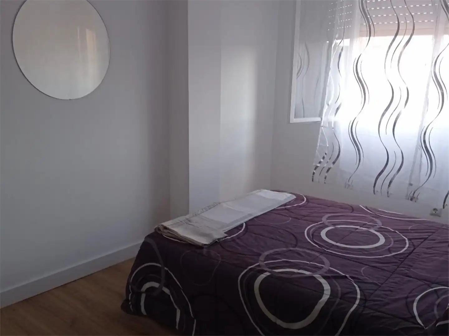 Habitación de Piso en venta en Gijón  con Calefacción, Parquet y Trastero
