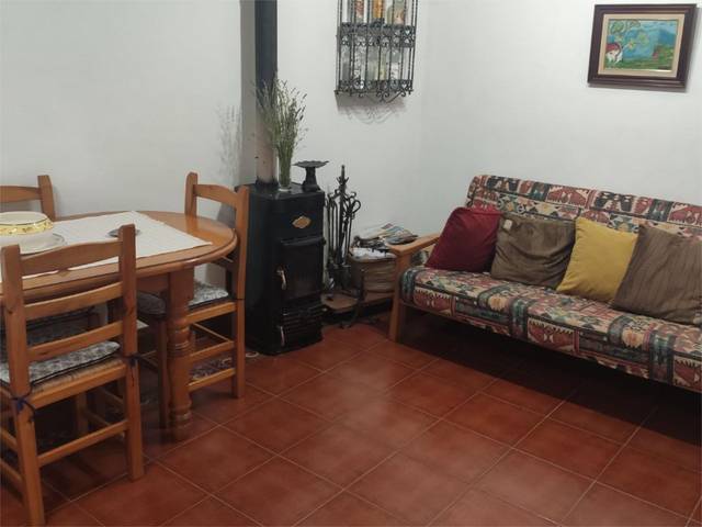 Casa adosada en Venta en Calle Santa Bárbara, 1 en La Ginebrosa