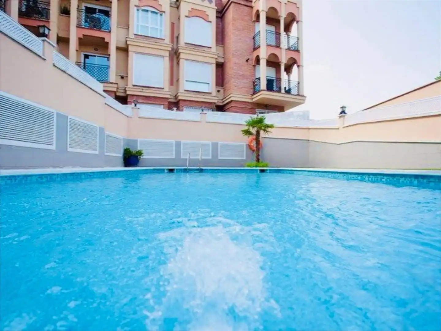 Flat for sale in Calle Estación de Tranvías, 1, Residencial Triana - Barrio Alto Swimming pool of Flat for sale in Las Gabias with Air Conditioner, Terrace and Swimming Pool