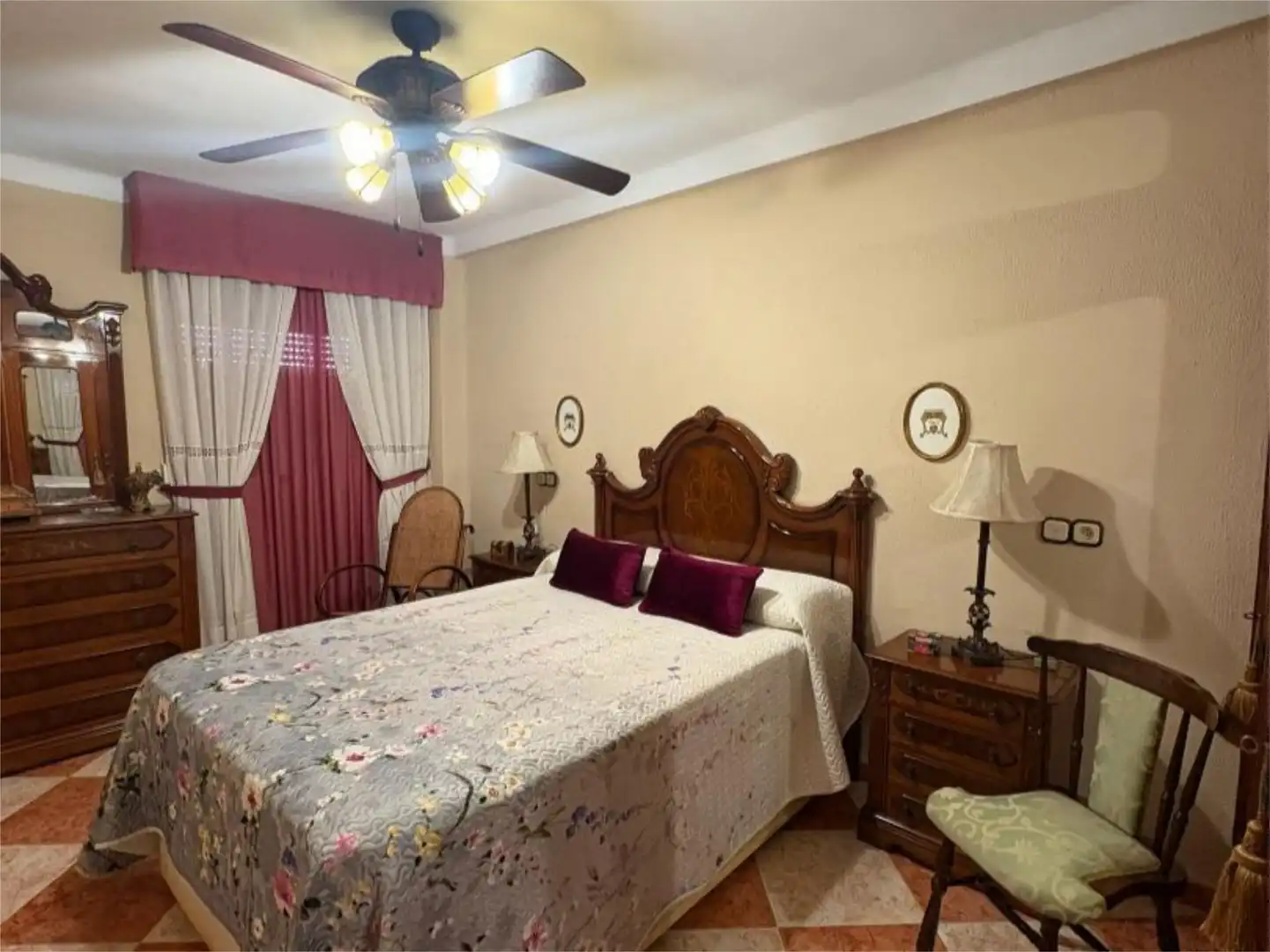 Flat for sale in Barrio de Ciudad Jardín Bedroom of Flat for sale in Málaga with Terrace and Furnished