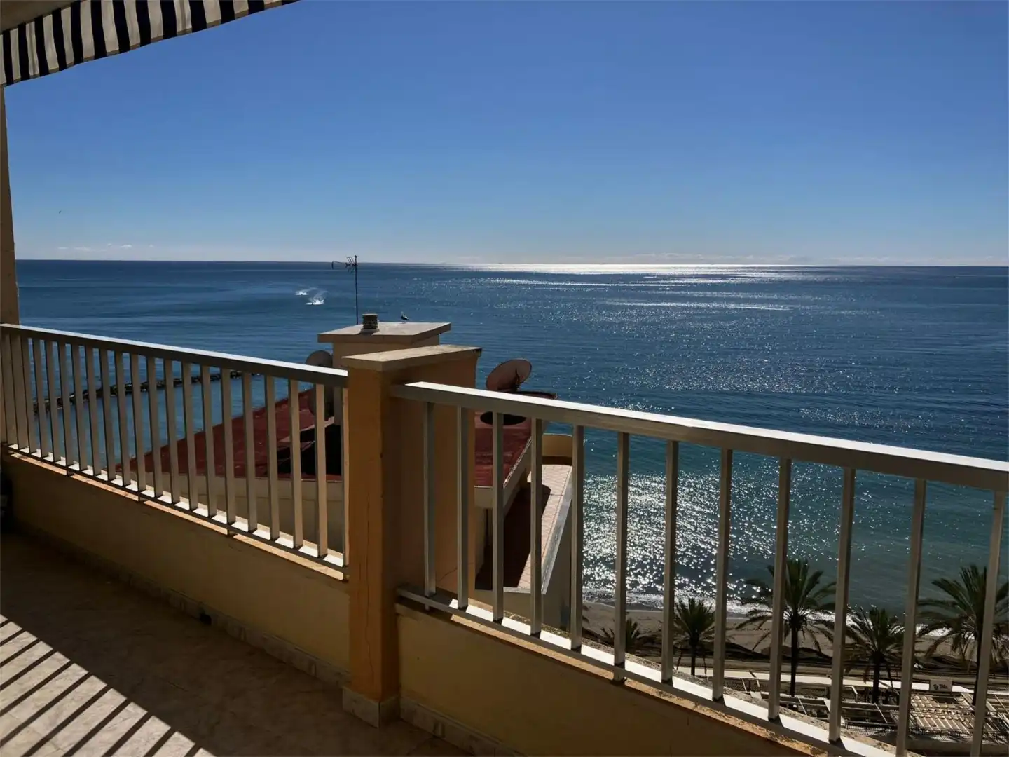 Wohnung zum Verkauf in Calle Camilo José Cela, 7, Playa de la Fontanilla Terrasse von Wohnung zum Verkauf in Marbella mit Klimaanlage, Heizung und Terrasse