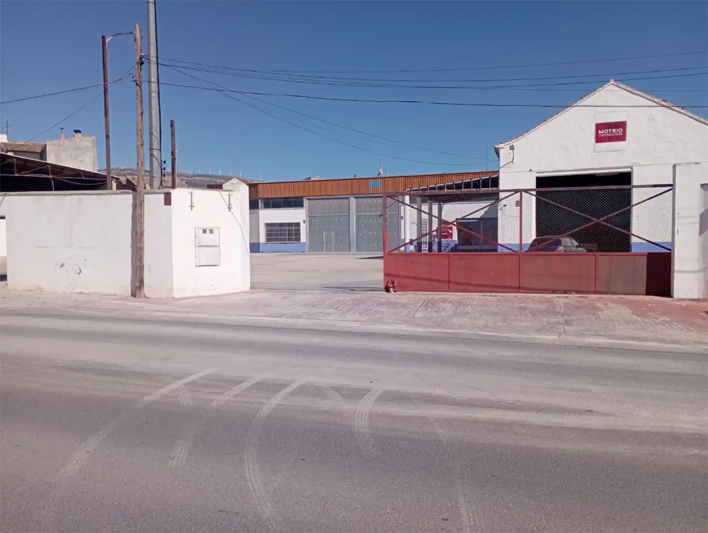 Exterior view of Commercial properties for rent in Caudete  with Air Conditioner