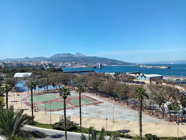 Piso en Venta en Paseo de la Marina Española, 90 en Centro
