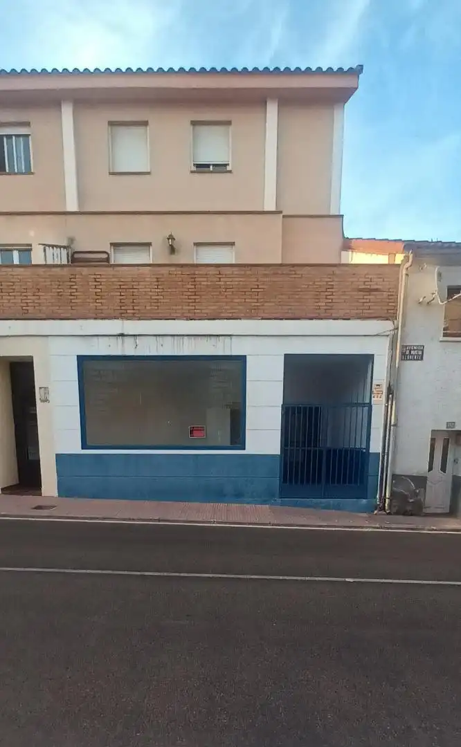 Local de lloguer en Pelayos de la Presa