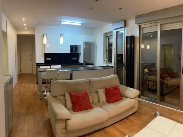 Piso en Alquiler en Avenida de Juan Andrés, 64 en Valdezarza