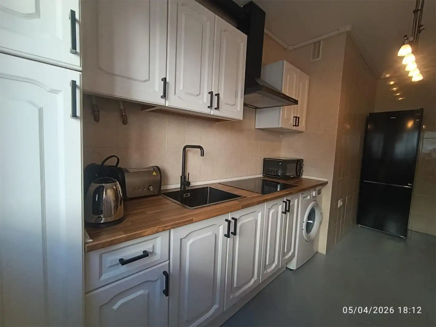Piso de alquiler en Calle Almendra, Casco Histórico Cocina de Piso de alquiler en Ronda con Aire acondicionado, Calefacción y Amueblado