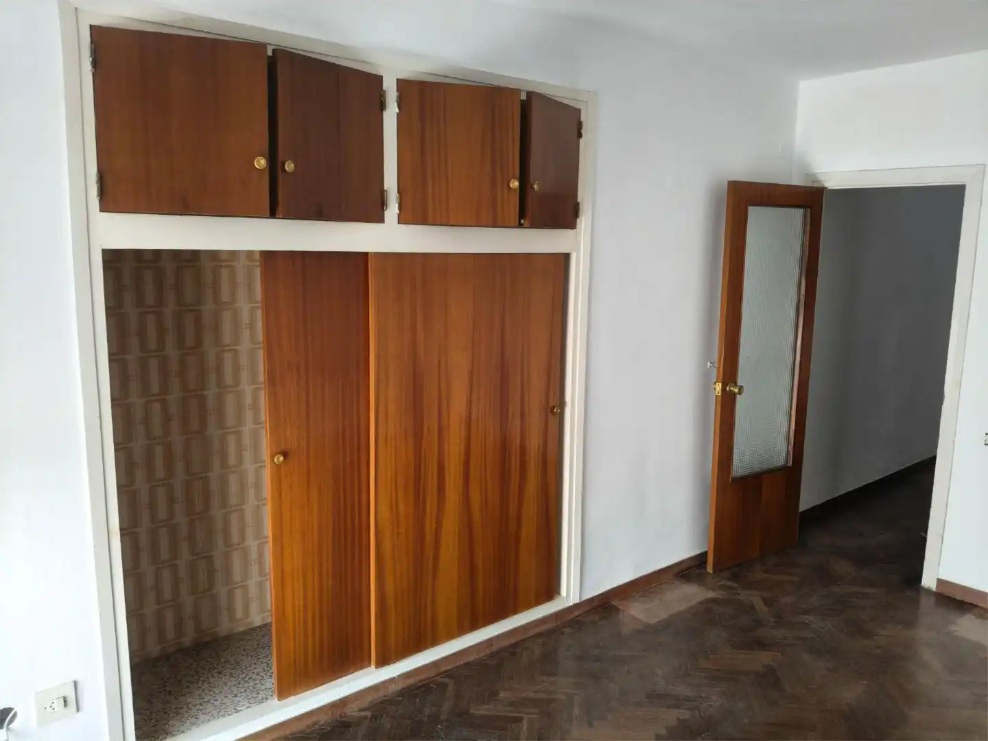 Wohnung zum Verkauf in Plaza de toros - Venta Vargas - Capitania Schlafzimmer von Wohnung zum Verkauf in San Fernando mit Terrasse und Balkon