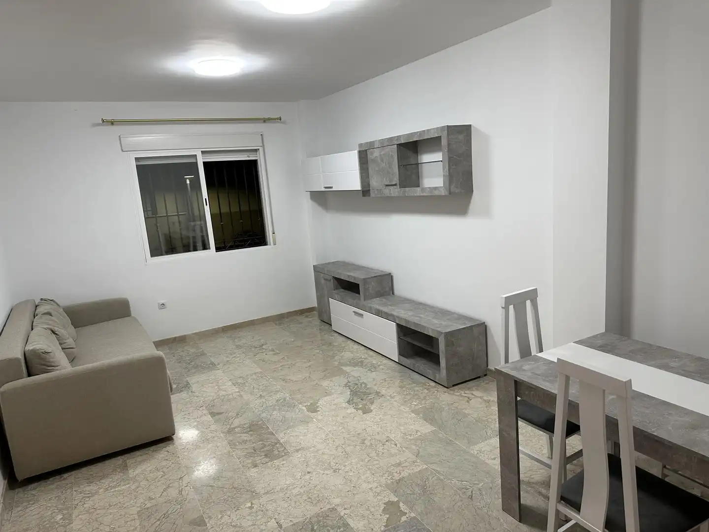 Sala de estar de Piso de alquiler en Cijuela con Trastero y Amueblado