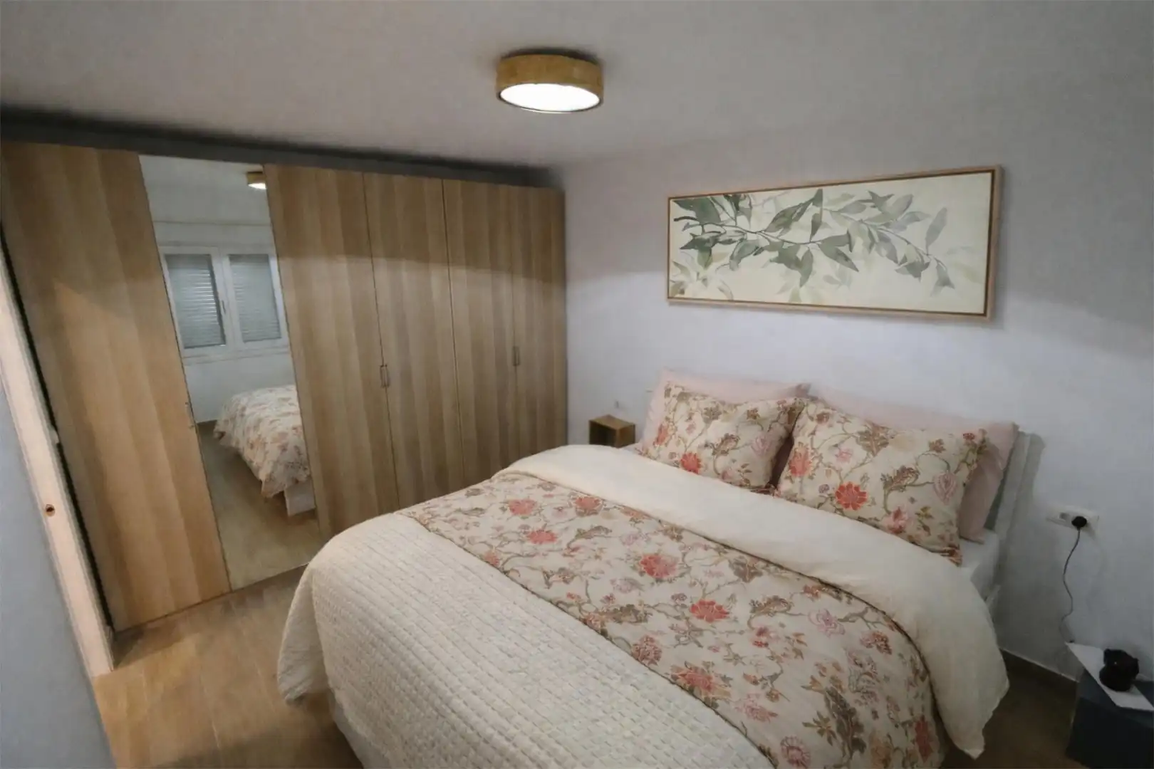 Bedroom of Apartments for rent in  Sevilla Capital  with Air Conditioner, Heating and Washing machine