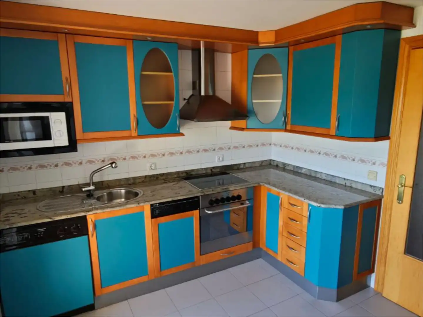 Kitchen of Flat for sale in San Adrián  with Heating, Parquet flooring and Community parking