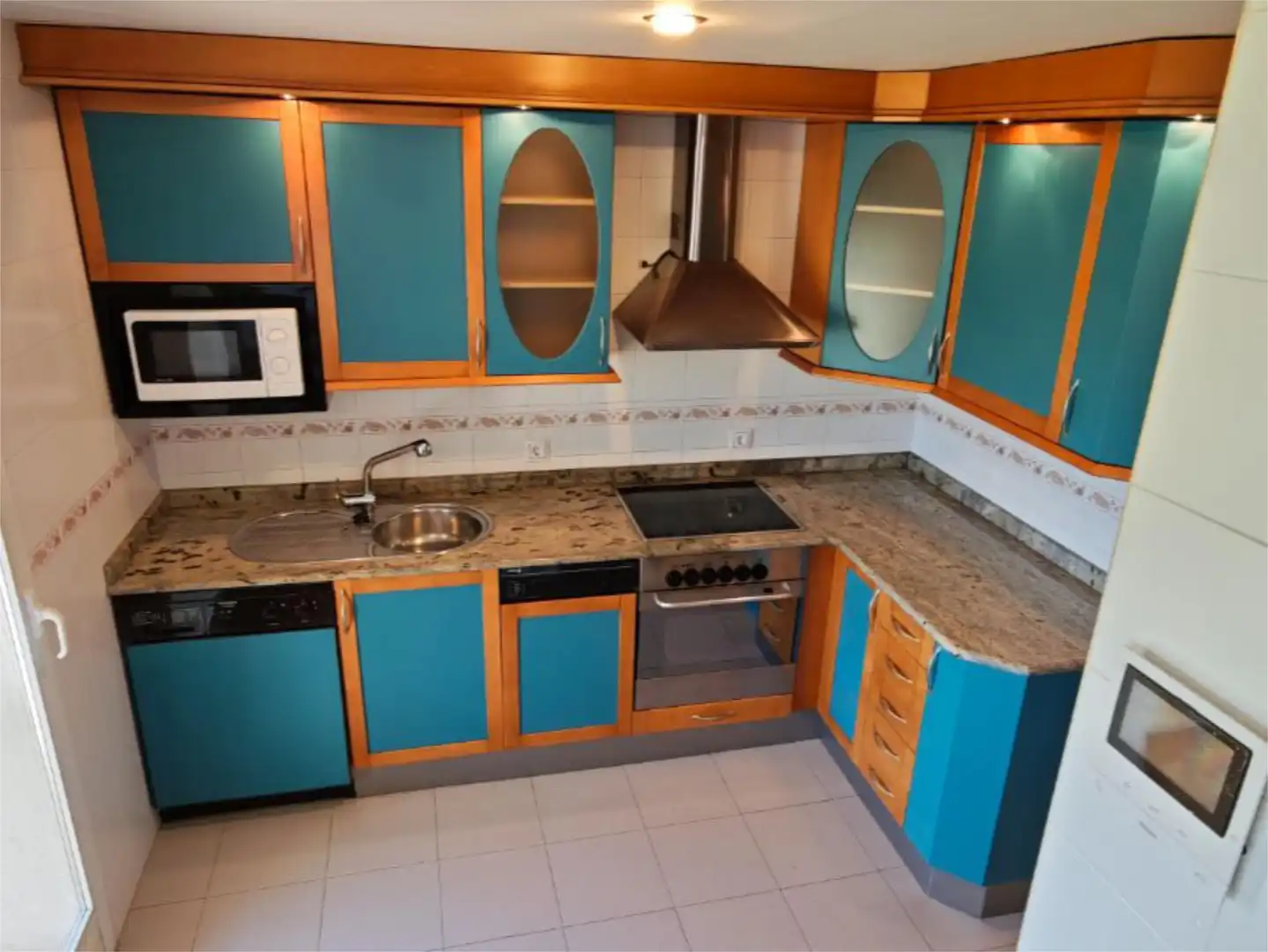 Wohnung zum Verkauf in Calle Prado de Goñi, 8, San Adrián Küche von Wohnung zum Verkauf in San Adrián mit Heizung, Parkett und Gemeinschaftsparkplatz