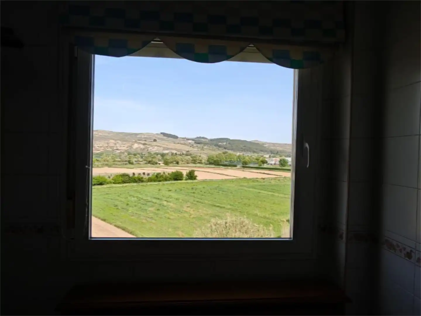 Wohnung zum Verkauf in Calle Prado de Goñi, 8, San Adrián Schlafzimmer von Wohnung zum Verkauf in San Adrián mit Heizung, Parkett und Gemeinschaftsparkplatz
