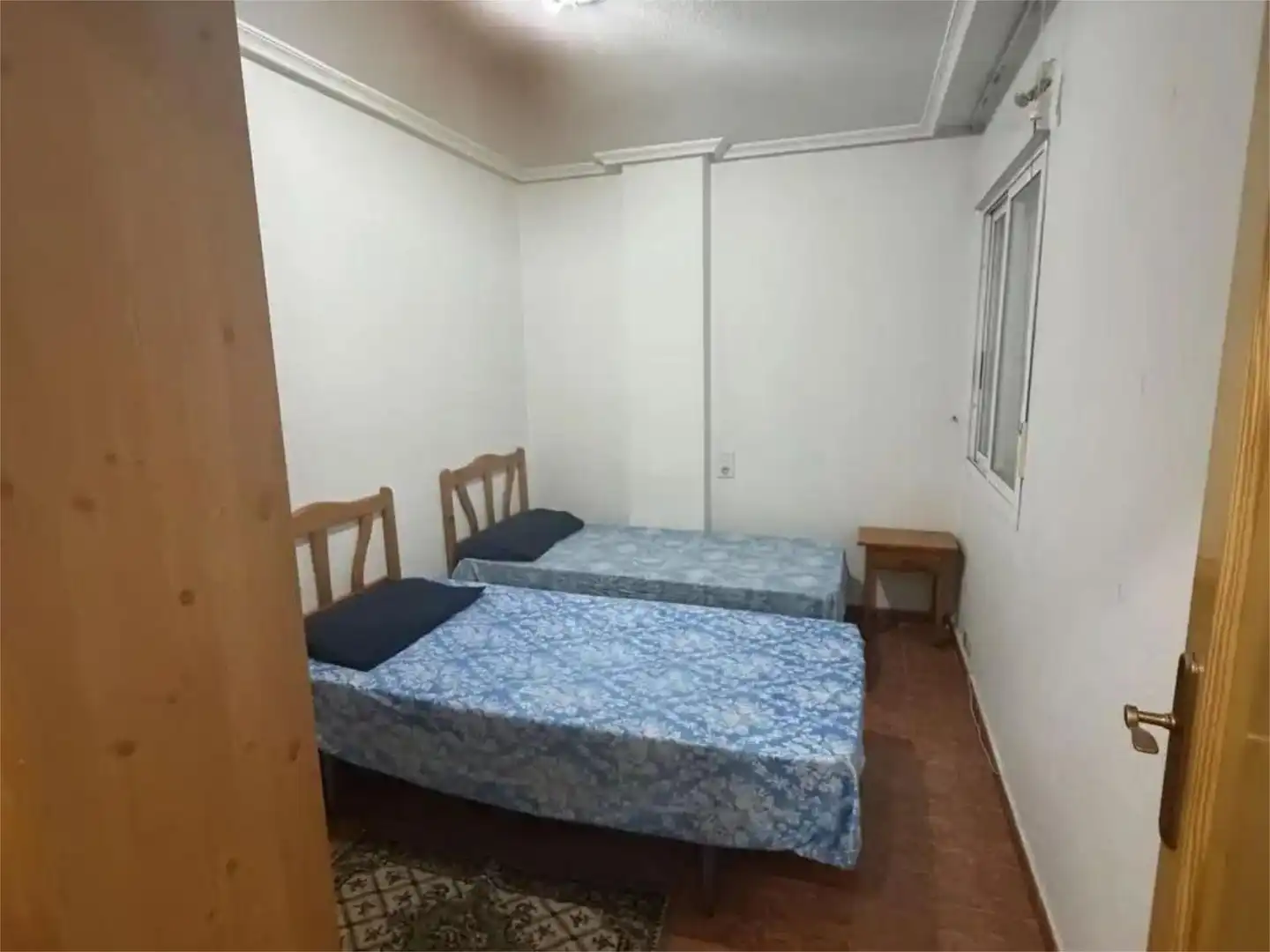 Pis en venda a Calle de Orihuela, 50, Centro - Muelle Pesquero Dormitori de Pis en venda en Torrevieja amb Jardí privat, Terrassa i Moblat
