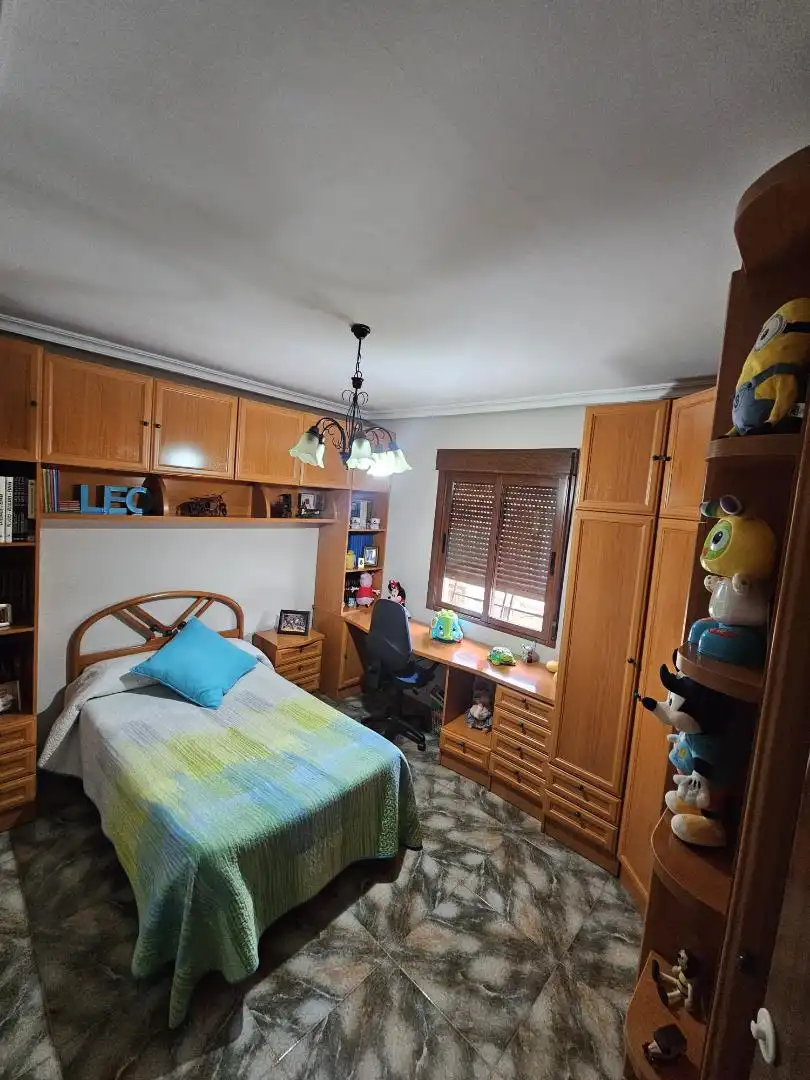 Detached homes for sale in Calle Toledo, 26, Martos Bedroom of Detached homes for sale in Martos with Air Conditioner and Terrace