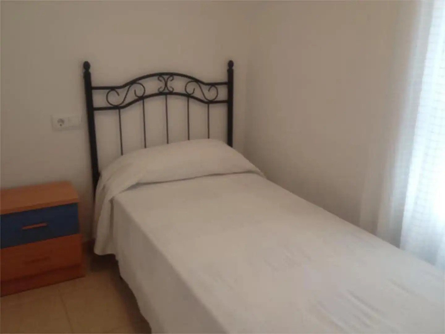 Apartamento de alquiler en Alcantarilla Habitación de Apartamento de alquiler en Alcantarilla con Amueblado