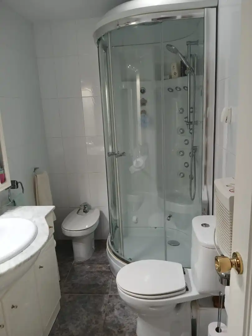 Wohnung zum Verkauf in Carrer Abat Oliba, 35, Malgrat de Mar Badezimmer von Wohnung zum Verkauf in Malgrat de Mar mit Klimaanlage