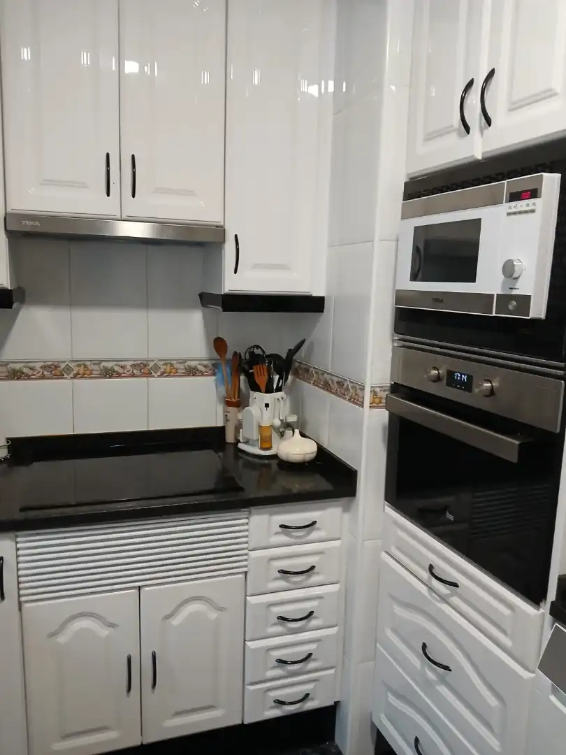 Wohnung zum Verkauf in Carrer Abat Oliba, 35, Malgrat de Mar Küche von Wohnung zum Verkauf in Malgrat de Mar mit Klimaanlage
