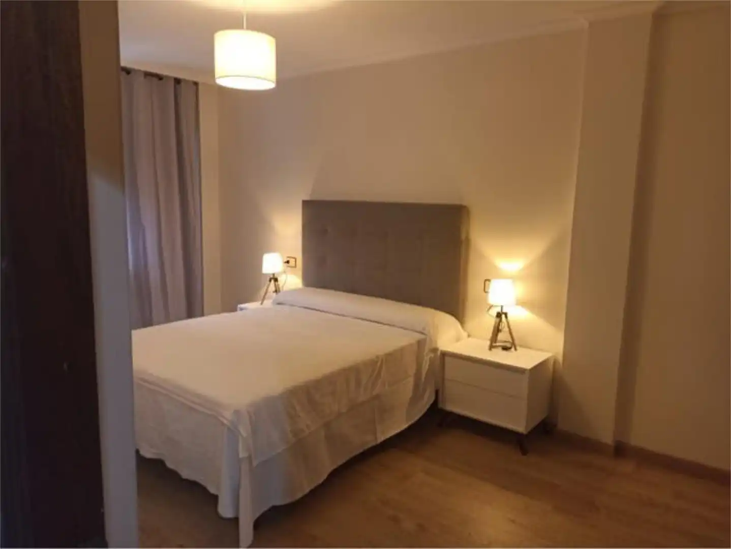 Habitación de Piso de alquiler en Cee con Calefacción y Amueblado