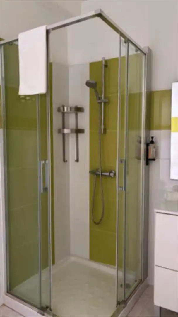 Apartament de lloguer a Bouzas Bany de Apartament de lloguer en Vigo amb Calefacció i Moblat