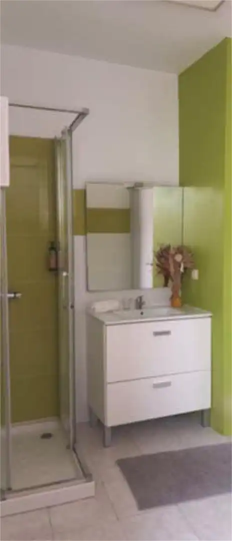 Apartament de lloguer a Bouzas Bany de Apartament de lloguer en Vigo amb Calefacció i Moblat