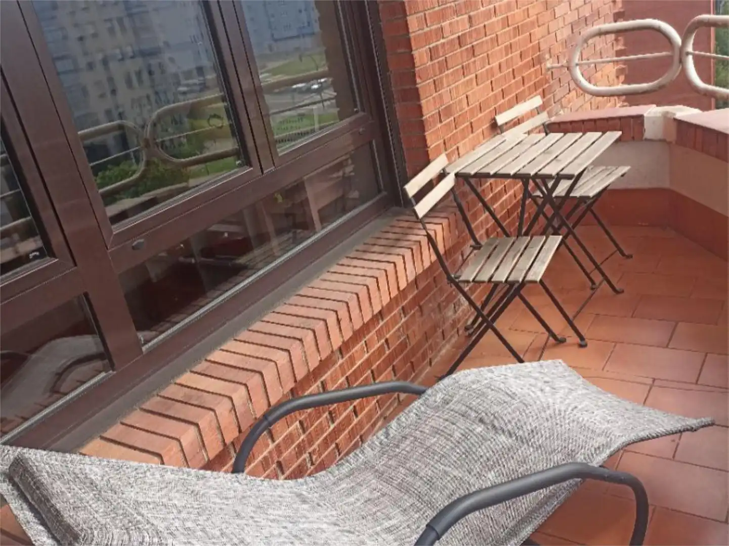 Terrassa de Pis en venda en Oviedo  amb Terrassa