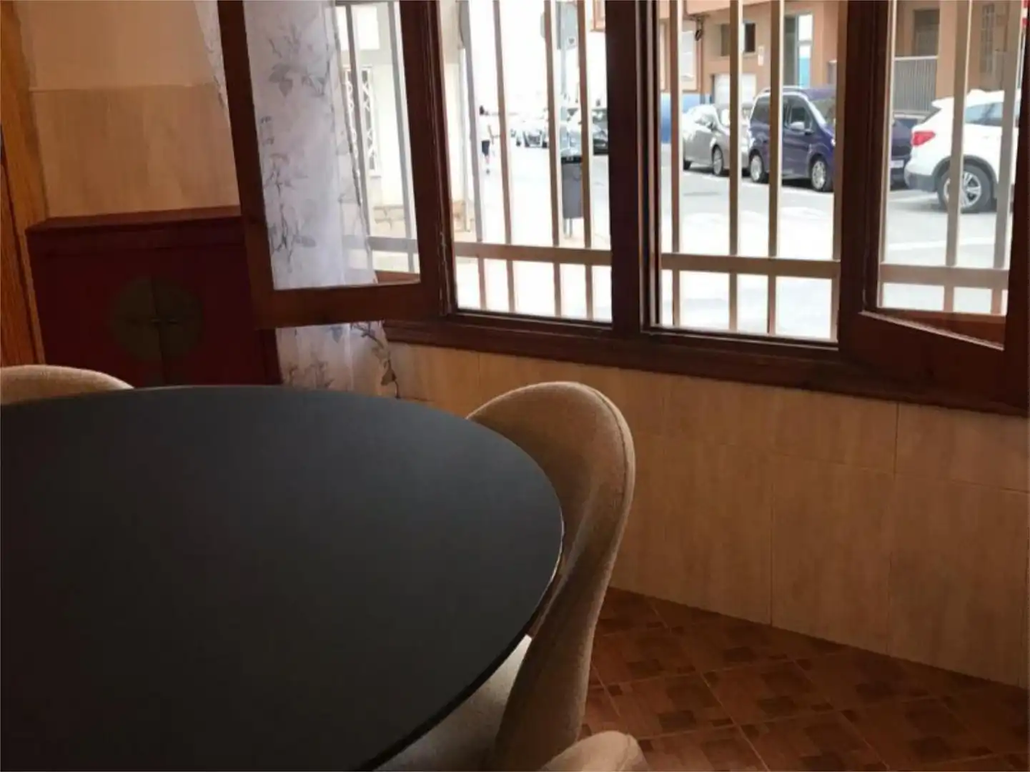 Wohnung zur Miete in Calle Radio Murcia, 4, Las Piscinas Naturales Esszimmer von Wohnung zur Miete in Torrevieja mit Klimaanlage