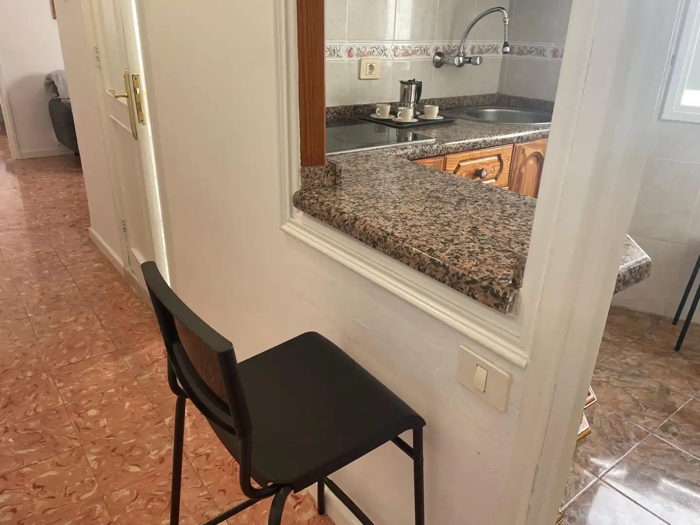 Flat for sale in Calle San Juan, 107, La Cuesta -Finca España Kitchen of Flat for sale in San Cristóbal de la Laguna with Parquet flooring and Furnished