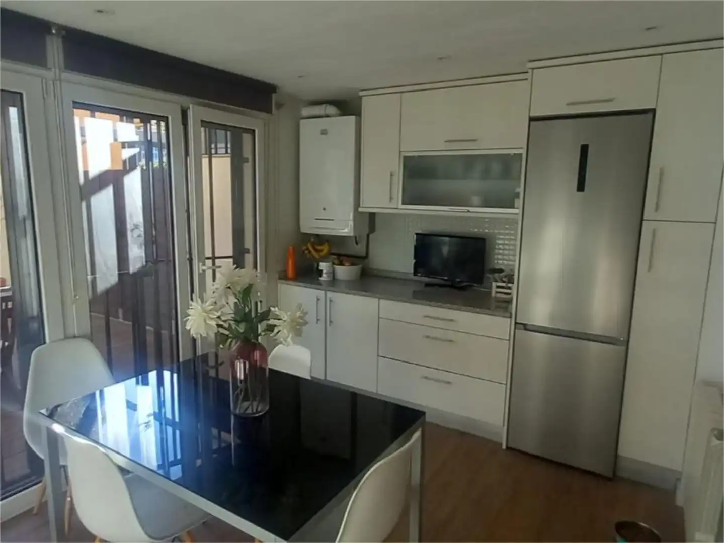 Casa o chalet en venta en Calle Amadeo Vives, 43, Las Matas - Peñascales Cocina de Casa o chalet en venta en Las Rozas de Madrid con Terraza, Piscina y Balcón