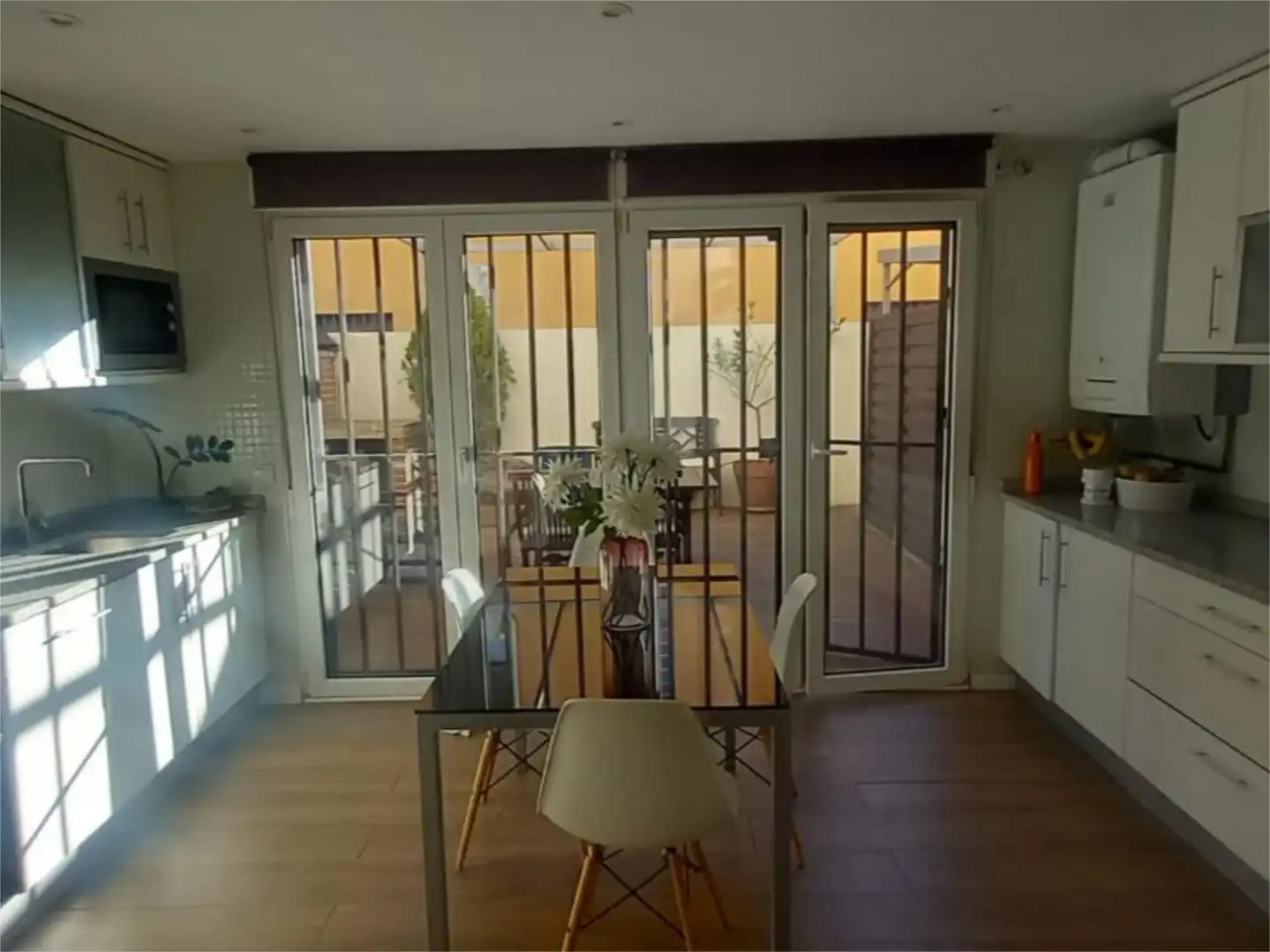 Casa o chalet en venta en Calle Amadeo Vives, 43, Las Matas - Peñascales Comedor de Casa o chalet en venta en Las Rozas de Madrid con Terraza, Piscina y Balcón