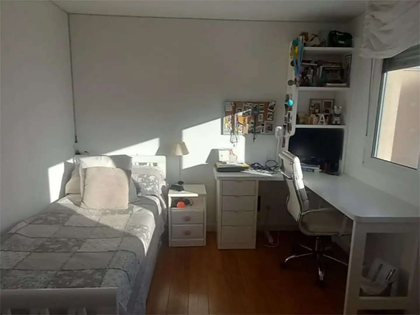 Casa o chalet en venta en Calle Amadeo Vives, 43, Las Matas - Peñascales Habitación de Casa o chalet en venta en Las Rozas de Madrid con Terraza, Piscina y Balcón