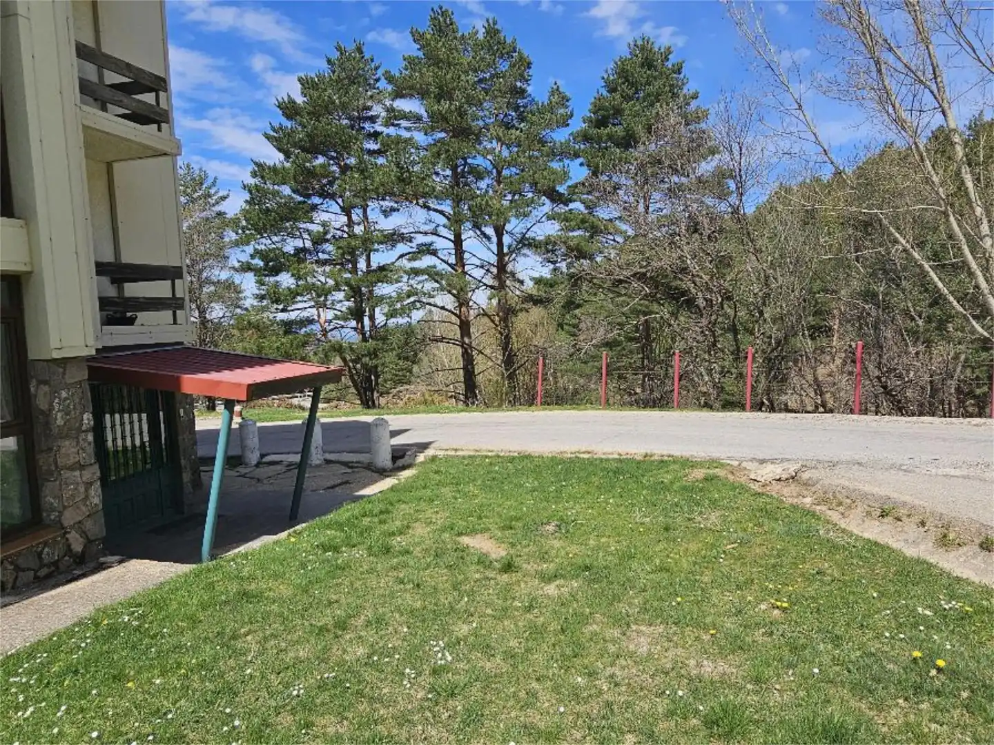 Aparcament de Estudi en venda en Cerezo de Arriba amb Calefacció i Terrassa