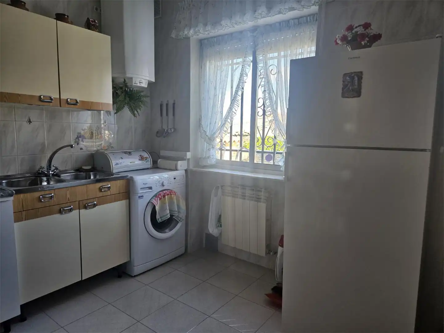 Kitchen of Detached homes for sale in Aldeavieja de Tormes  with Heating and Furnished