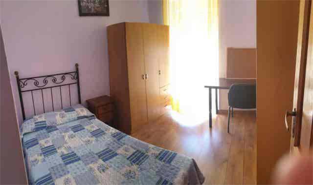 Piso en Alquiler en Casco Antiguo