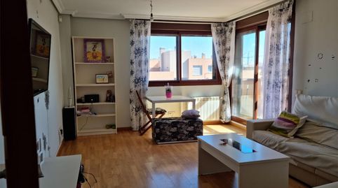 Foto 2 de Ático de alquiler en Travesía del Brezo, 1d, Yebes - Valdeluz, Yebes