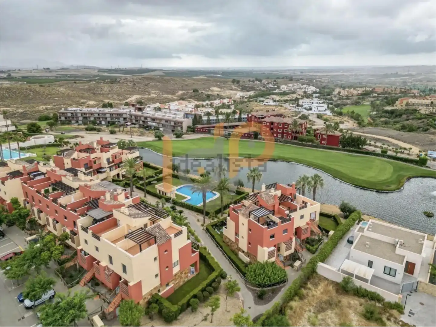 Vista exterior de Dúplex en venta en Vera con Terraza y Piscina