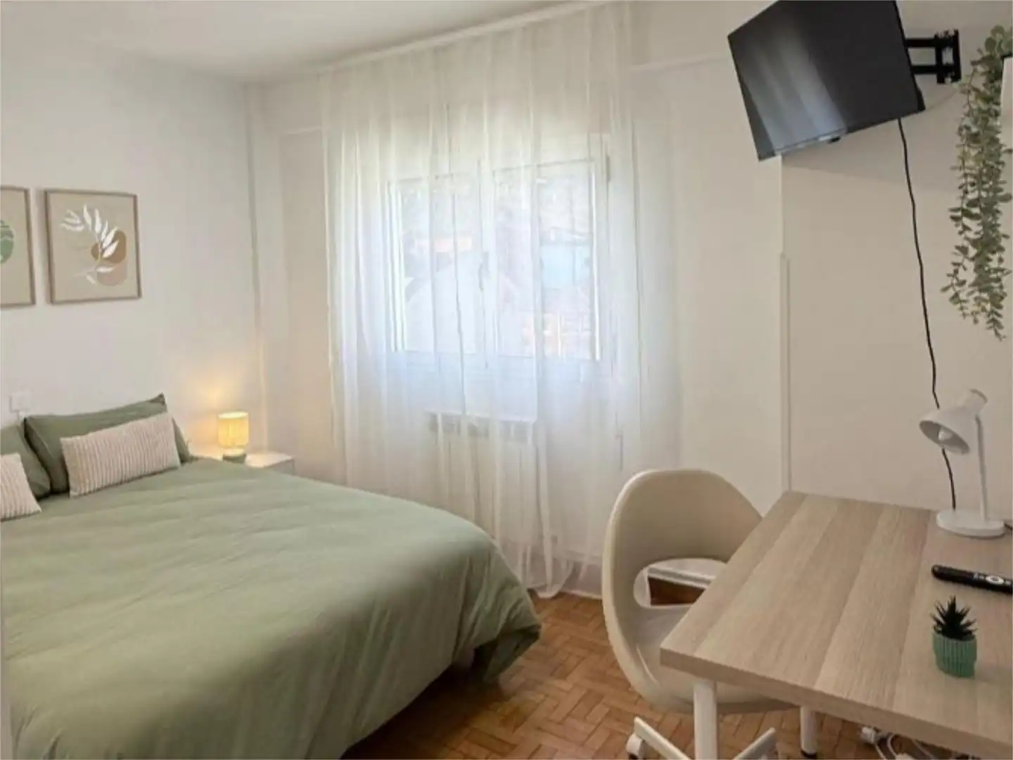 Room in Calle Infanzones de Langreo, 1, Sama