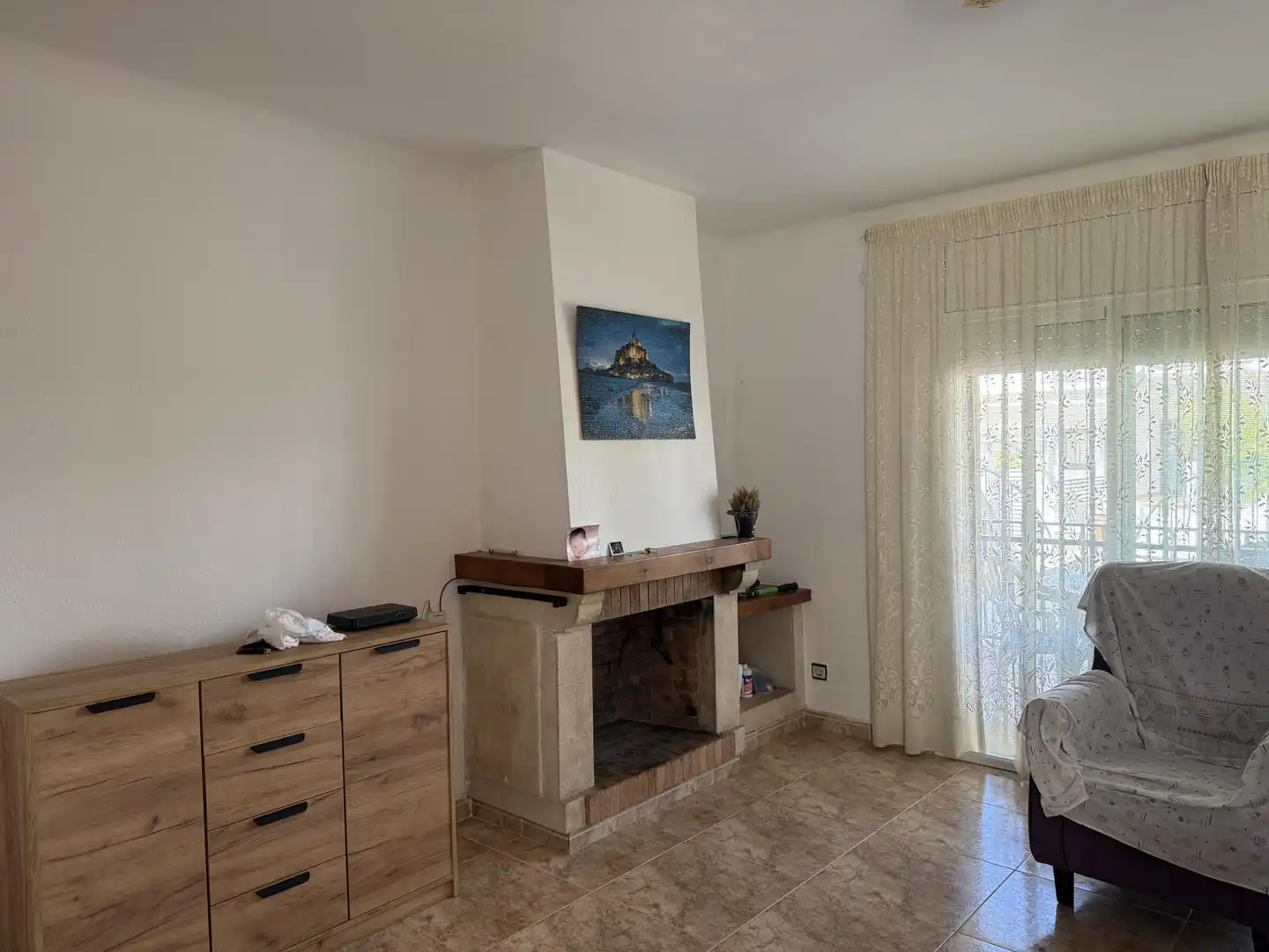 Casa o xalet en venda a Carrer de Les Basses, 40, Cunit Residencial Sala d'estar de Casa o xalet en venda en Cunit amb Terrassa i Balcó