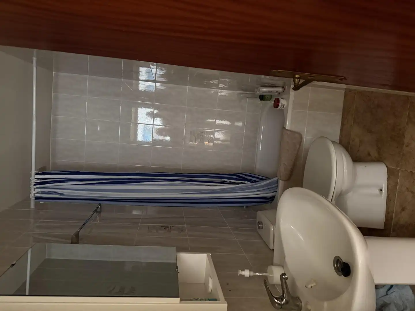 Casa o xalet en venda a Carrer de Les Basses, 40, Cunit Residencial Bany de Casa o xalet en venda en Cunit amb Terrassa i Balcó