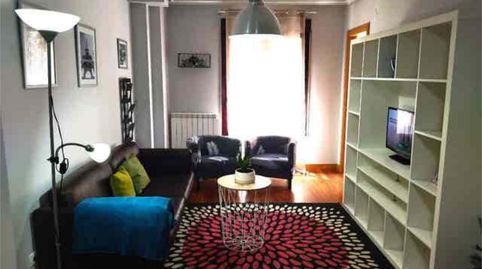 Foto 2 de Apartamento de alquiler en Sarria, Lugo