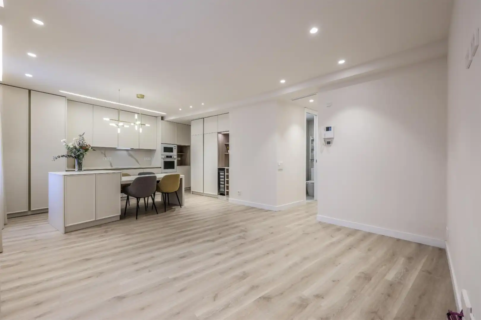 Flat for rent in Plaza de Manuel Becerra, 15, Fuente del Berro Flat for rent in Madrid with Heating, Parquet flooring and Furnished