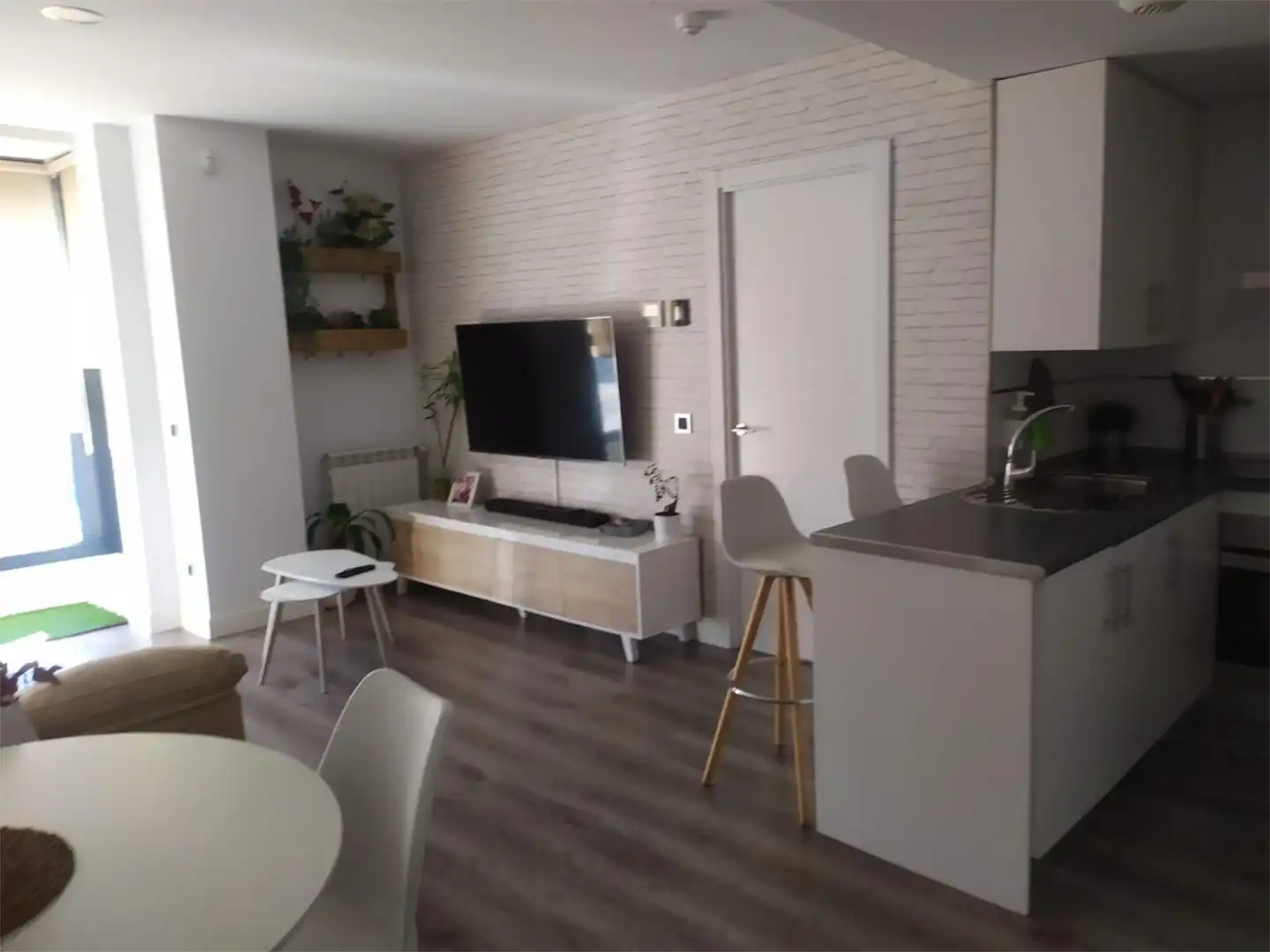 Sala de estar de Piso en venta en  Madrid Capital con Aire acondicionado y Piscina