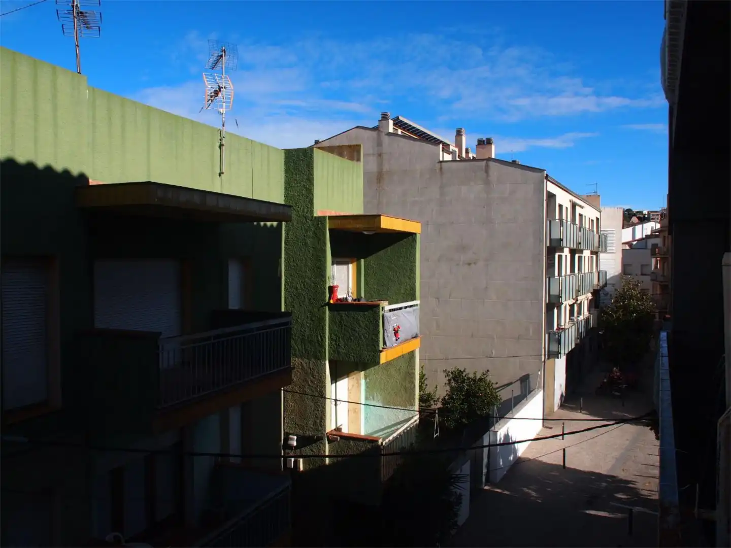 Piso en venta en Carrer Nicolás Salmerón, 29, La Vila Vista exterior de Piso en venta en Llançà con Aire acondicionado, Terraza y Balcón