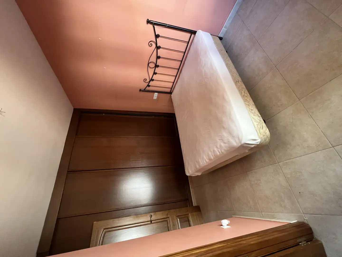 Casa adosada en venta en Calle Francisco Reyes Asenjo, 7, La Palma del Condado Habitación de Casa adosada en venta en La Palma del Condado con Aire acondicionado, Terraza y Balcón