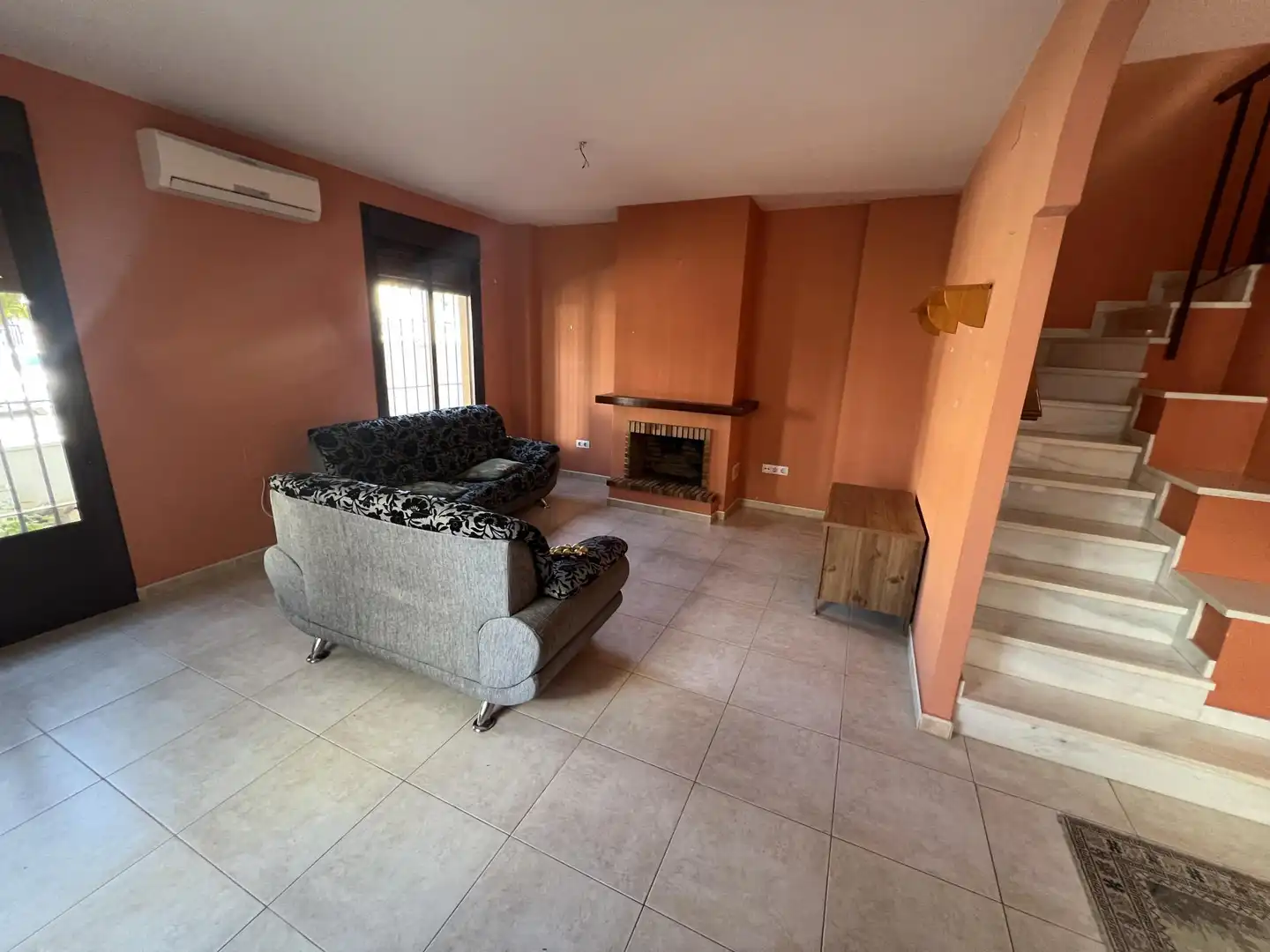Casa adosada en venta en Calle Francisco Reyes Asenjo, 7, La Palma del Condado Casa adosada en venta en La Palma del Condado con Aire acondicionado, Terraza y Balcón