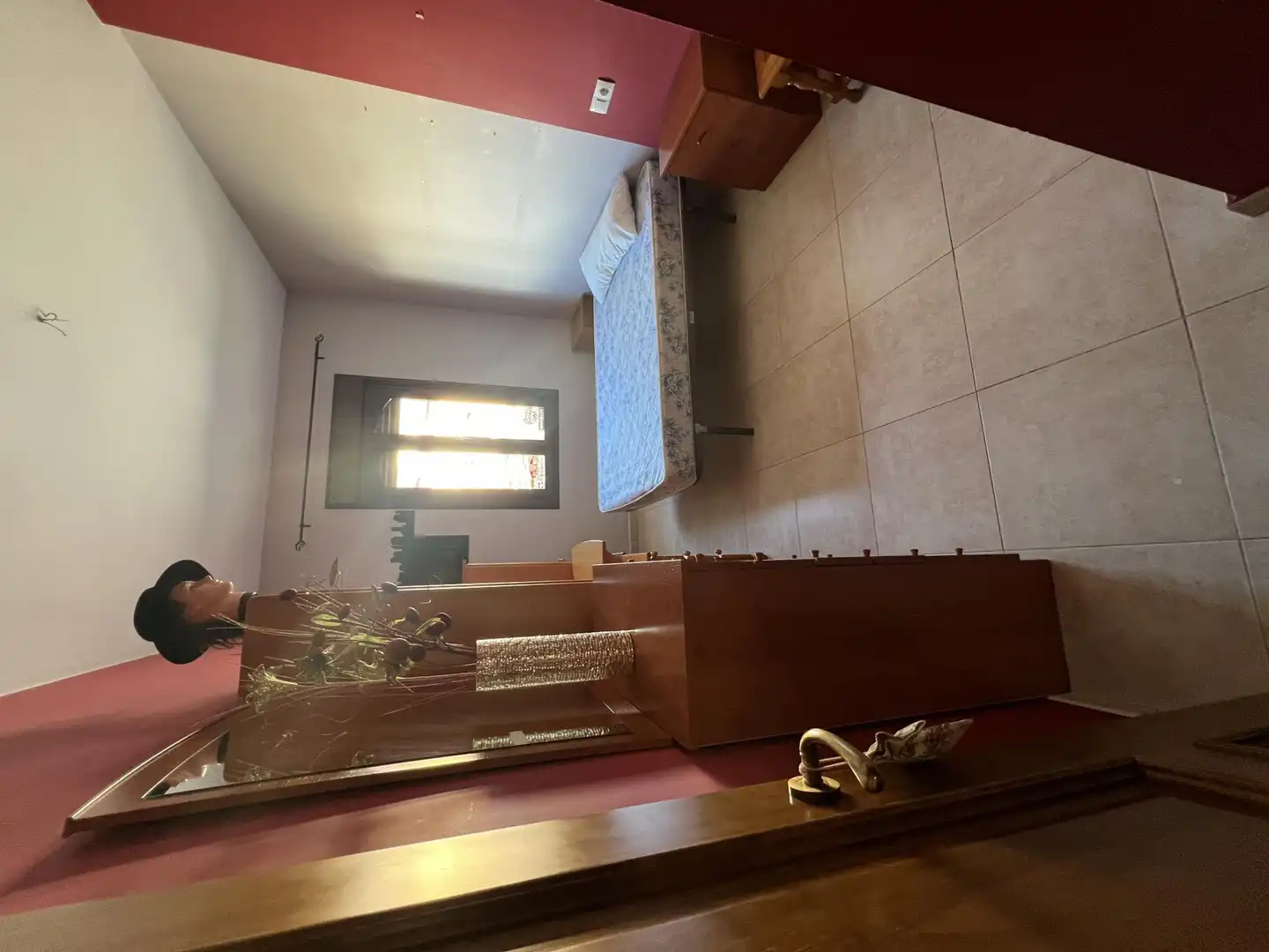 Casa adosada en venta en Calle Francisco Reyes Asenjo, 7, La Palma del Condado Habitación de Casa adosada en venta en La Palma del Condado con Aire acondicionado, Terraza y Balcón