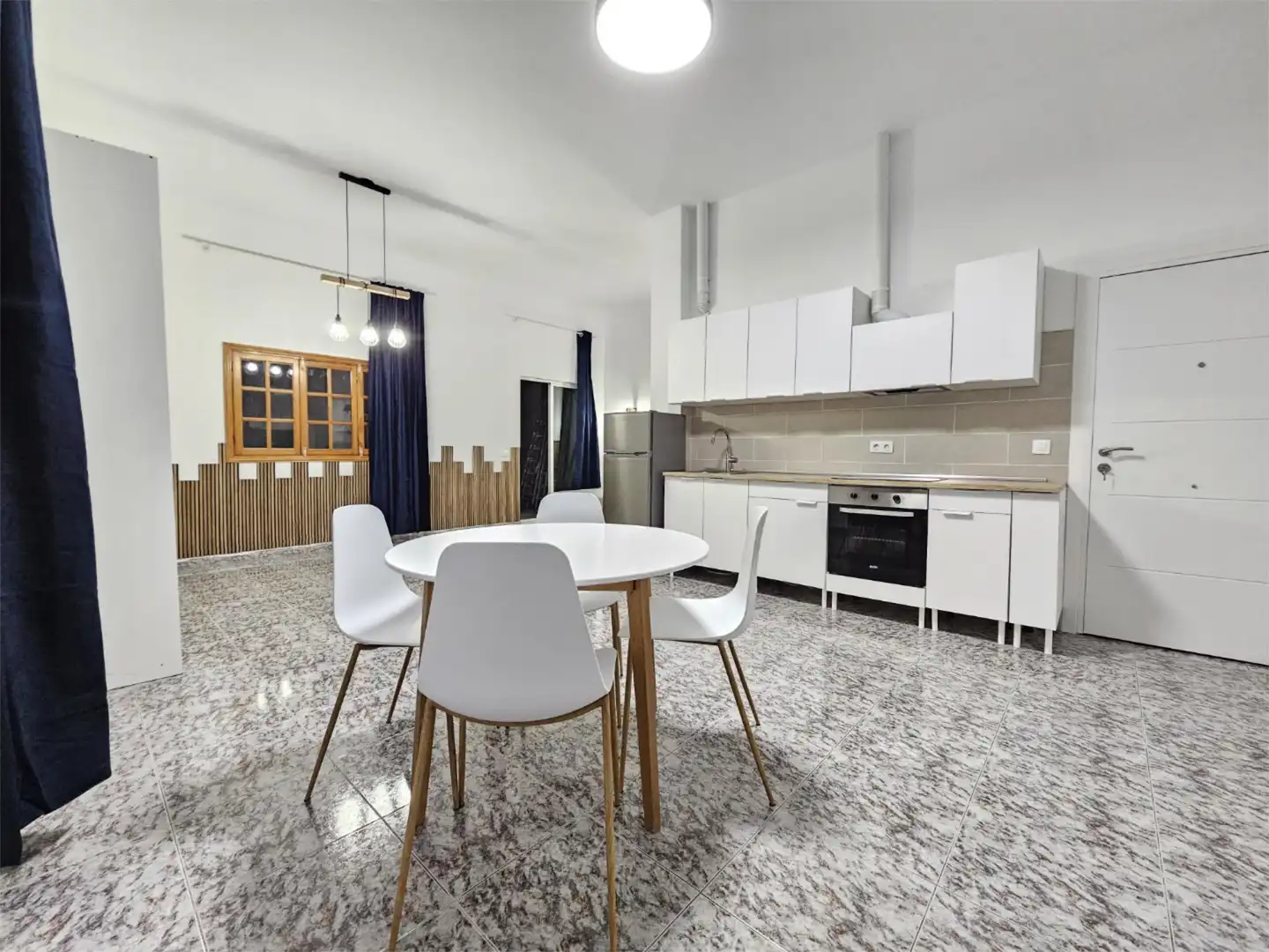 Cuina de Estudi de lloguer en Guía de Isora amb Moblat, Forn i Rentadora