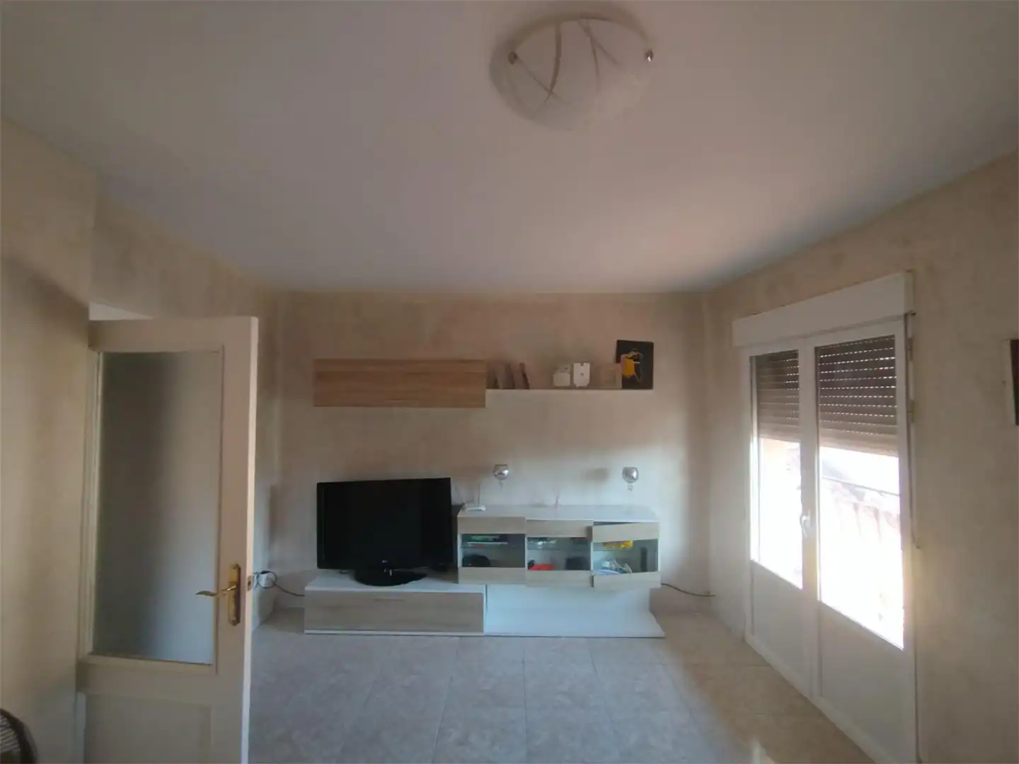 Flat for sale in Plaza España, 10, Villanueva de la Fuente Living room of Flat for sale in Villanueva de la Fuente with Heating, Terrace and Storage room