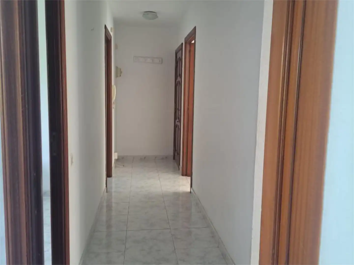 Piso en venta en Santiago de Compostela  con Calefacción, Trastero y Amueblado
