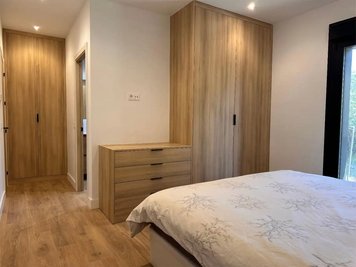 Finca rústica en venta en Mojadillas - Parque de las Infantas - El Paraiso Habitación de Finca rústica en venta en Valdemorillo con Aire acondicionado, Terraza y Piscina