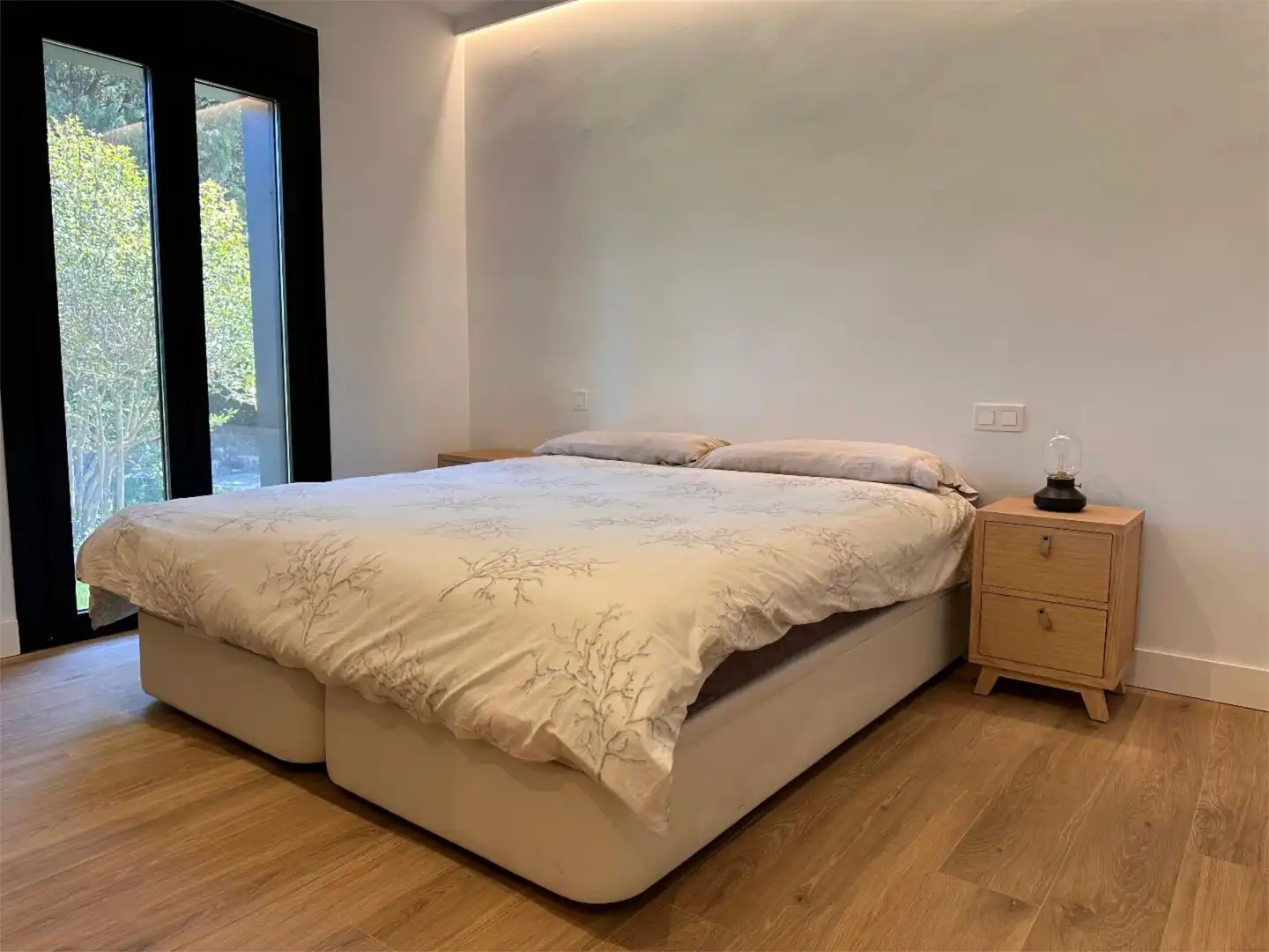 Finca rústica en venta en Mojadillas - Parque de las Infantas - El Paraiso Habitación de Finca rústica en venta en Valdemorillo con Aire acondicionado, Terraza y Piscina